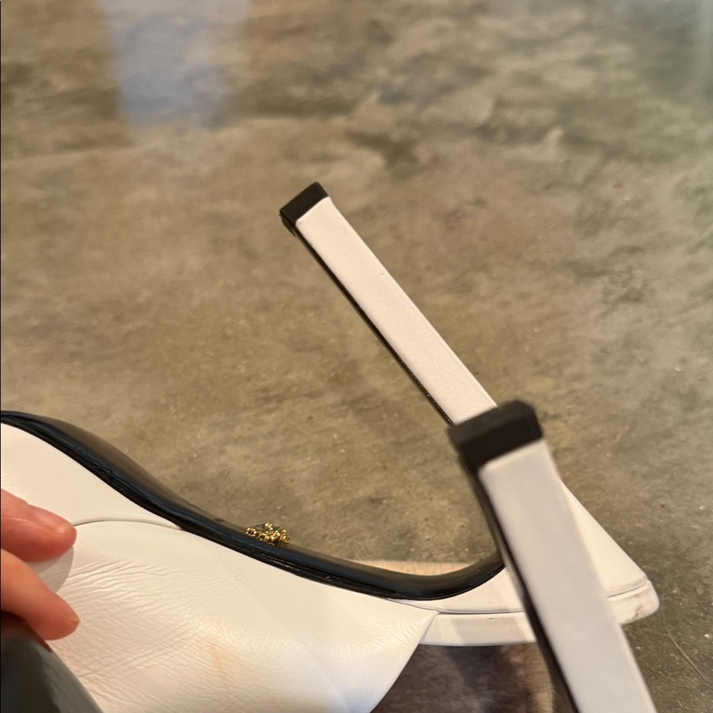 Authentic Versace White platform Mules with Medusa Detail - Picture 9 of 9